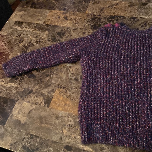 3 for $15 Colourful warm toddler sweater, size 18-24m - Picture 2 of 2